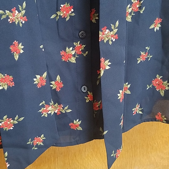 Zara Basic Blue Floral Button Down Blouse size M - Picture 5 of 8